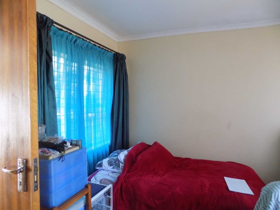 4 Bedroom Property for Sale in Universitas Ridge Free State